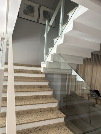 Imagem Sobrado com 4 Quartos à Venda, 226 m² em Vila Aviação - Bauru Imagem Sobrado com 4 Quartos à Venda, 226 m² em Vila Aviação - Bauru