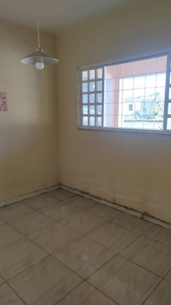 Imagem Casa com 3 Quartos à Venda, em Campo Grande - Rio De Janeiro Imagem Casa com 3 Quartos à Venda, em Campo Grande - Rio De Janeiro