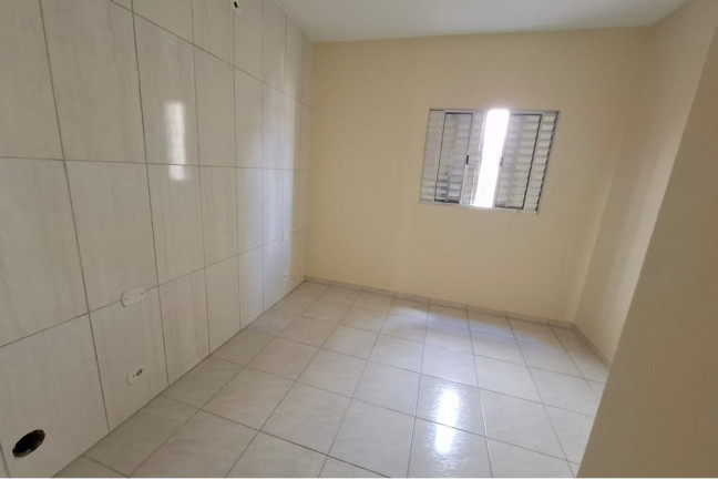 Imagem Casa com 2 Quartos para Alugar, 75 m² em Vila Guedes - São Paulo Imagem Casa com 2 Quartos para Alugar, 75 m² em Vila Guedes - São Paulo
