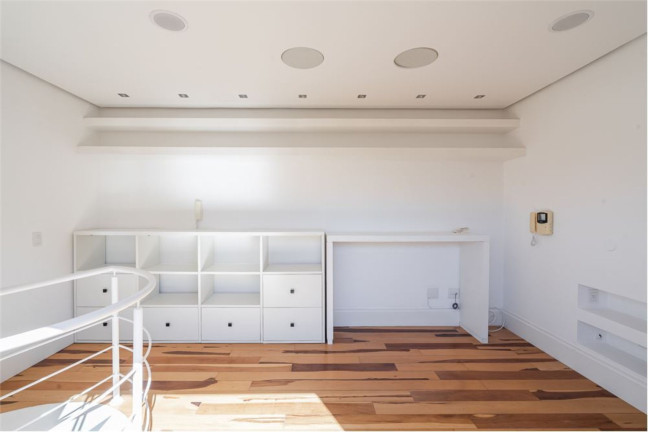 Imagem Imóvel à Venda, 62 m² em Auxiliadora - Porto Alegre Imagem Imóvel à Venda, 62 m² em Auxiliadora - Porto Alegre