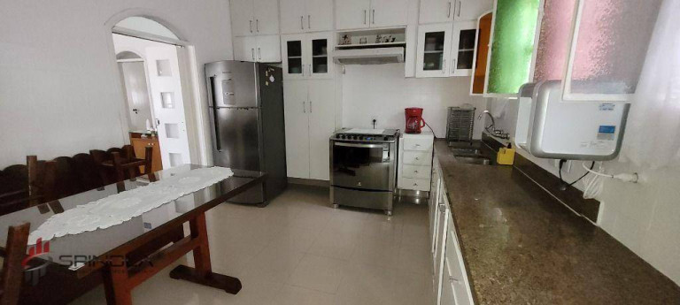 Imagem Casa com 7 Quartos à Venda, 400 m² em Balneário Flórida - Praia Grande Imagem Casa com 7 Quartos à Venda, 400 m² em Balneário Flórida - Praia Grande