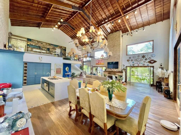 Imagem Casa com 7 Quartos à Venda, 920 m² em Granja Viana - Cotia Imagem Casa com 7 Quartos à Venda, 920 m² em Granja Viana - Cotia