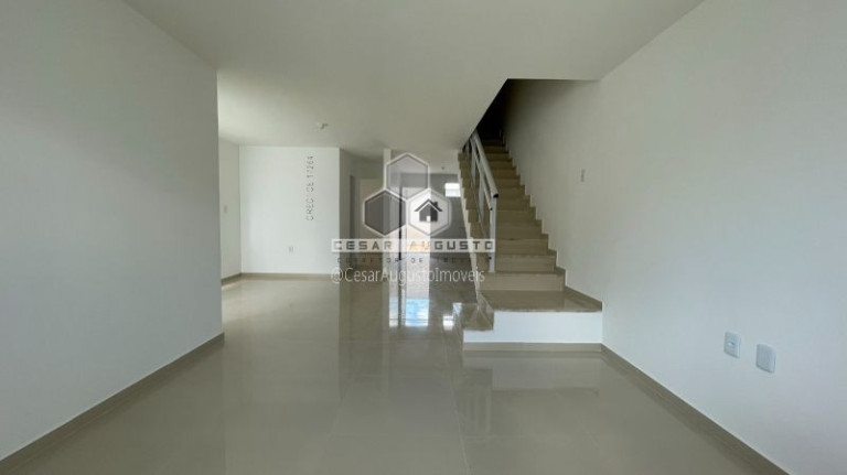 Imagem Casa com 4 Quartos à Venda, 127 m² em Centro - Eusébio Imagem Casa com 4 Quartos à Venda, 127 m² em Centro - Eusébio