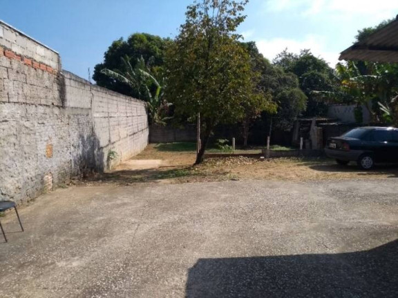 Imagem Casa com 3 Quartos à Venda, 200 m² em Vila São José - Taubaté