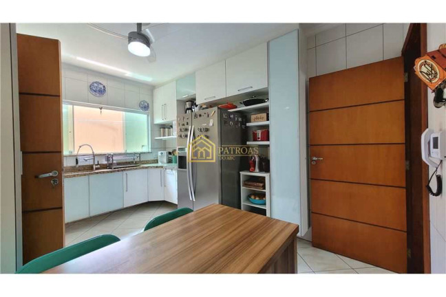 Imagem Casa com 3 Quartos à Venda, 172 m² em Anchieta - São Bernardo Do Campo Imagem Casa com 3 Quartos à Venda, 172 m² em Anchieta - São Bernardo Do Campo