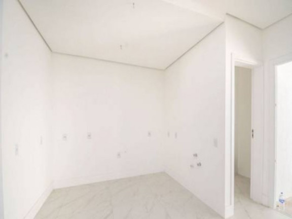 Imagem Sobrado com 3 Quartos à Venda, 190 m² em Jardim Itu - Porto Alegre