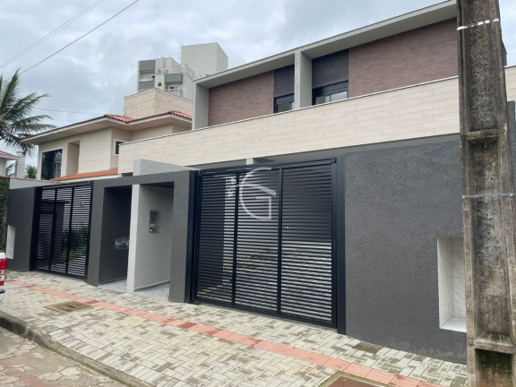 Imagem Casa com 3 Quartos à Venda, 190 m² em Santo Antônio - Joinville