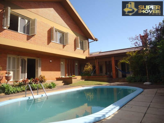 Casa com 3 Quartos à Venda, 720 m² em Três Vendas - Pelotas