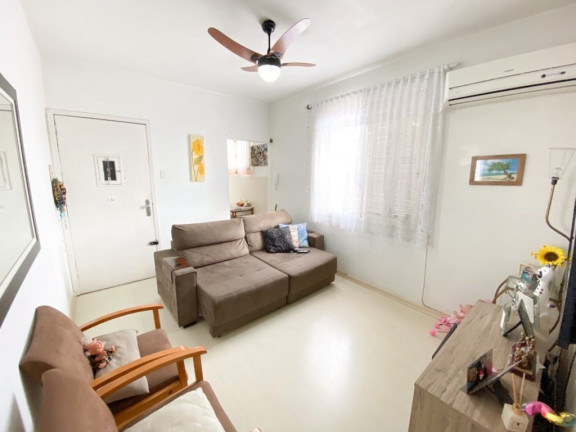 Imagem Apartamento com 2 Quartos à Venda,  em Passo Da Areia - Porto Alegre