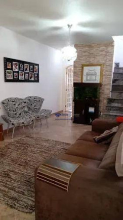 Imagem Sobrado com 3 Quartos à Venda, 290 m² em Vila Das Bandeiras - Guarulhos Imagem Sobrado com 3 Quartos à Venda, 290 m² em Vila Das Bandeiras - Guarulhos