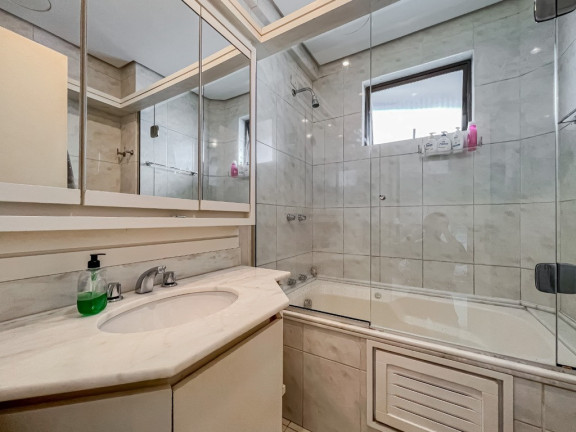 Imagem Apartamento com 3 Quartos à Venda, 121 m² em Bela Vista - Porto Alegre Imagem Apartamento com 3 Quartos à Venda, 121 m² em Bela Vista - Porto Alegre