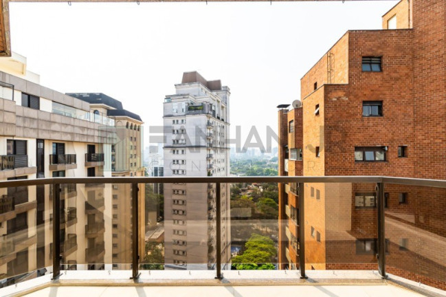 Imagem Imóvel com 3 Quartos à Venda, 255 m² em Jardim Europa - São Paulo Imagem Imóvel com 3 Quartos à Venda, 255 m² em Jardim Europa - São Paulo
