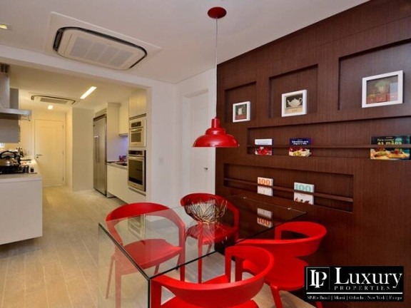 Imagem Apartamento com 4 Quartos à Venda, 274 m² em Itaim Bibi - São Paulo