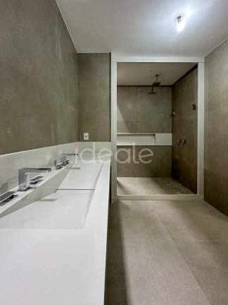 Imagem Casa de Condomínio com 5 Quartos à Venda,  em Barra Da Tijuca - Rio De Janeiro
