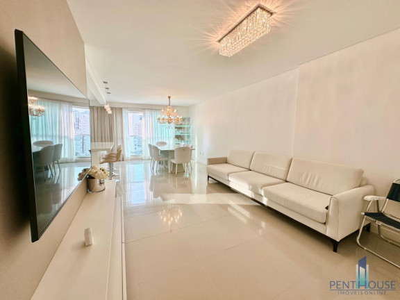 Imagem Apartamento com 3 Quartos à Venda, 115 m² em Centro - Balneário Camboriú Imagem Apartamento com 3 Quartos à Venda, 115 m² em Centro - Balneário Camboriú