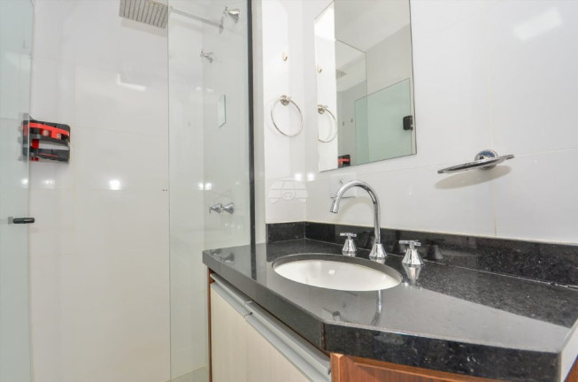 Imagem Apartamento com 1 Quarto à Venda, 17 m² em Centro - Curitiba Imagem Apartamento com 1 Quarto à Venda, 17 m² em Centro - Curitiba