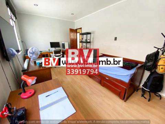 Imagem Casa com 3 Quartos à Venda, 192 m² em Vila Da Penha - Rio De Janeiro
