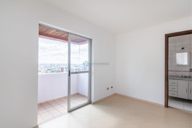 Imagem Apartamento com 3 Quartos à Venda, 70 m² em Cabral - Curitiba