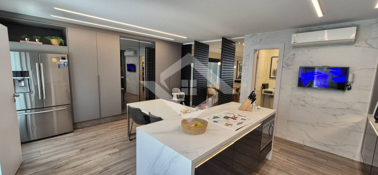 Imagem Casa com 4 Quartos à Venda, em Barra Da Tijuca - Rio De Janeiro Imagem Casa com 4 Quartos à Venda, em Barra Da Tijuca - Rio De Janeiro