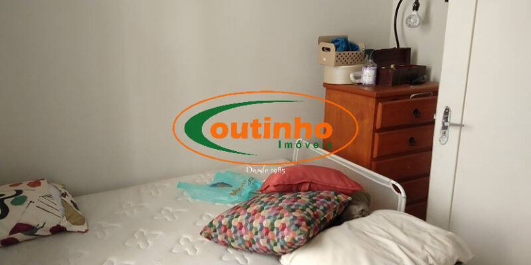 Imagem Apartamento com 4 Quartos à Venda, 240 m² em Tijuca - Rio De Janeiro Imagem Apartamento com 4 Quartos à Venda, 240 m² em Tijuca - Rio De Janeiro
