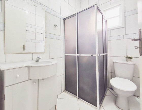 Imagem Casa com 2 Quartos à Venda, 121 m² em Partenon - Porto Alegre Imagem Casa com 2 Quartos à Venda, 121 m² em Partenon - Porto Alegre