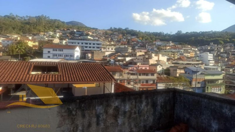 Imagem Casa com 3 Quartos à Venda, 250 m² em Vila Guarani - Nova Friburgo Imagem Casa com 3 Quartos à Venda, 250 m² em Vila Guarani - Nova Friburgo