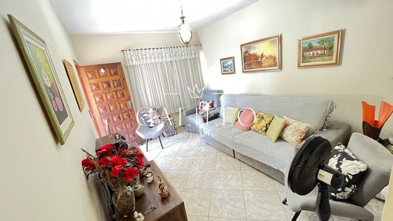 Imagem Casa com 5 Quartos à Venda, 240 m² em Jardim Pacaembu - Jundiaí Imagem Casa com 5 Quartos à Venda, 240 m² em Jardim Pacaembu - Jundiaí