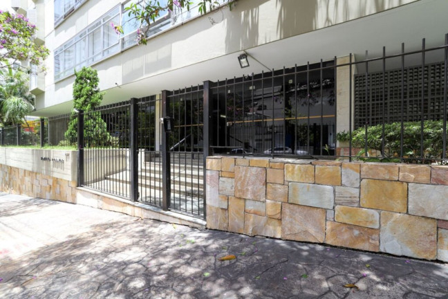 Imagem Imóvel com 3 Quartos à Venda, 232 m² em Jardim América - São Paulo Imagem Imóvel com 3 Quartos à Venda, 232 m² em Jardim América - São Paulo