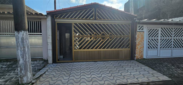 Imagem Casa com 3 Quartos à Venda, 90 m² em Vila Mirim - Praia Grande Imagem Casa com 3 Quartos à Venda, 90 m² em Vila Mirim - Praia Grande