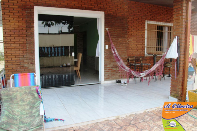 Imagem Casa com 3 Quartos à Venda, 190 m² em Jardim Samambaia - Ubatuba Imagem Casa com 3 Quartos à Venda, 190 m² em Jardim Samambaia - Ubatuba