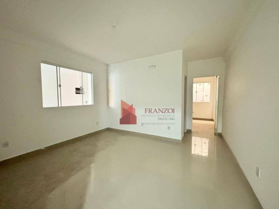 Imagem Sala Comercial para Alugar, 25 m² em Cordeiros - Itajaí Imagem Sala Comercial para Alugar, 25 m² em Cordeiros - Itajaí