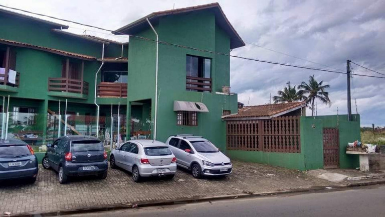 Imagem Sobrado com 2 Quartos à Venda, 83 m² em Balneário Califórnia - Itanhaém Imagem Sobrado com 2 Quartos à Venda, 83 m² em Balneário Califórnia - Itanhaém