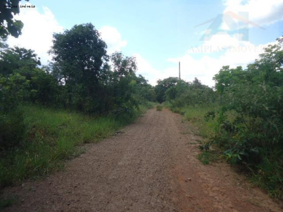 Imagem Terreno à Venda, 360 m² em Araças 2º Seção - Mateus Leme