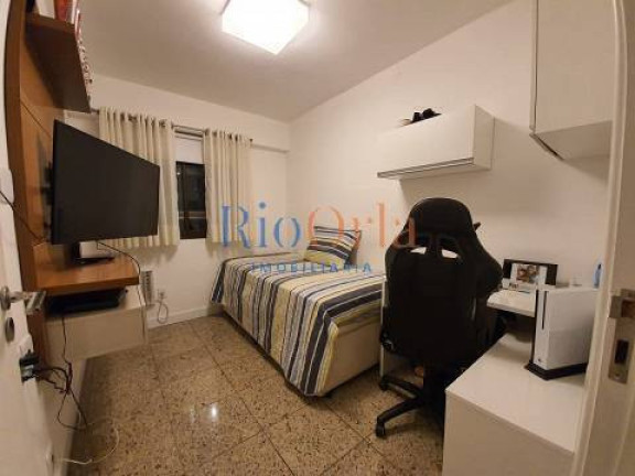 Imagem Apartamento com 4 Quartos à Venda, 150 m² em Barra Da Tijuca - Rio De Janeiro