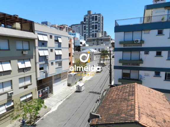 Imagem Cobertura com 3 Quartos à Venda, 287 m² em Centro - Santa Maria Imagem Cobertura com 3 Quartos à Venda, 287 m² em Centro - Santa Maria