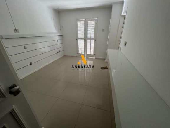 Imagem Casa de Condomínio com 4 Quartos à Venda, 250 m² em Vargem Pequena - Rio De Janeiro Imagem Casa de Condomínio com 4 Quartos à Venda, 250 m² em Vargem Pequena - Rio De Janeiro