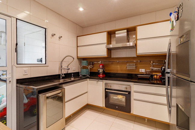 Imagem Apartamento com 3 Quartos à Venda, 137 m² em Vila Suzana - São Paulo Imagem Apartamento com 3 Quartos à Venda, 137 m² em Vila Suzana - São Paulo