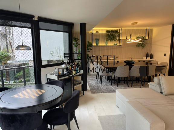 Imagem Apartamento com 4 Quartos à Venda, 247 m² em Aclimação - São Paulo Imagem Apartamento com 4 Quartos à Venda, 247 m² em Aclimação - São Paulo