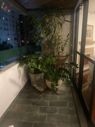 Imagem Apartamento com 4 Quartos à Venda, 155 m² em Moema - São Paulo Imagem Apartamento com 4 Quartos à Venda, 155 m² em Moema - São Paulo