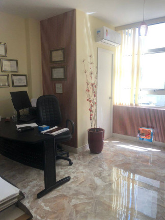 Sala Comercial à Venda, 28 m² em Centro - Sorocaba