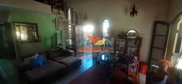 Imagem Casa com 3 Quartos à Venda, 180 m² em Massaguaçu - Caraguatatuba