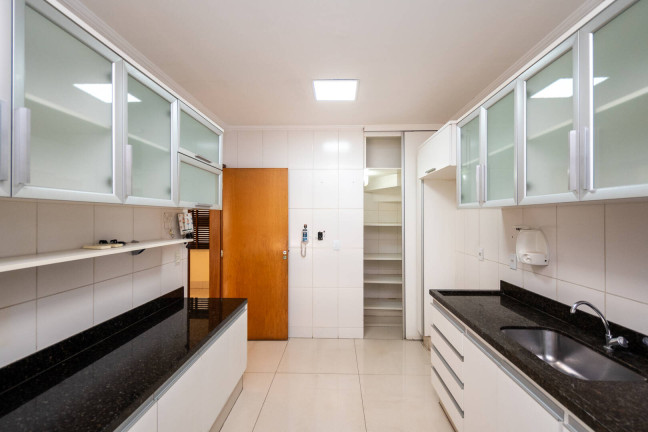 Imagem Casa com 4 Quartos à Venda, 197 m² em Parque Amazônia - Goiânia