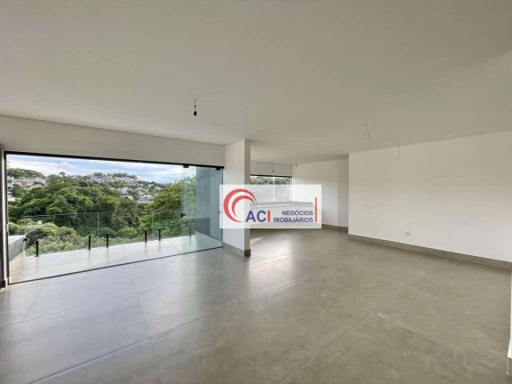 Imagem Casa com 4 Quartos à Venda, 400 m² em Granja Viana - Carapicuíba Imagem Casa com 4 Quartos à Venda, 400 m² em Granja Viana - Carapicuíba