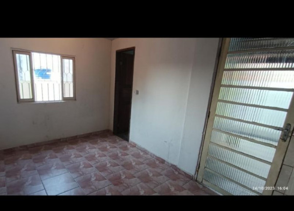 Imagem Imóvel com 2 Quartos à Venda, 150 m² em Siderlândia - Volta Redonda Imagem Imóvel com 2 Quartos à Venda, 150 m² em Siderlândia - Volta Redonda