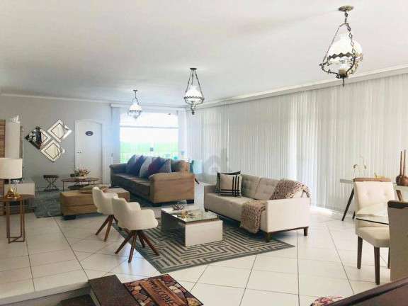 Imagem Casa com 6 Quartos à Venda, 680 m² em Jardim Guadalajara - Sorocaba Imagem Casa com 6 Quartos à Venda, 680 m² em Jardim Guadalajara - Sorocaba