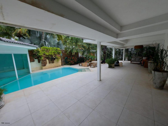 Imagem Casa com 5 Quartos à Venda, 614 m² em Barra Da Tijuca - Rio De Janeiro