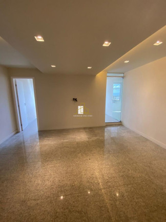 Imagem Cobertura com 3 Quartos à Venda, 160 m² em Mata Da Praia - Vitória
