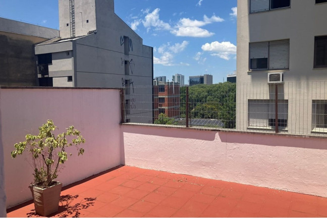 Imagem Cobertura com 1 Quarto à Venda, 68 m² em Centro Histórico - Porto Alegre Imagem Cobertura com 1 Quarto à Venda, 68 m² em Centro Histórico - Porto Alegre
