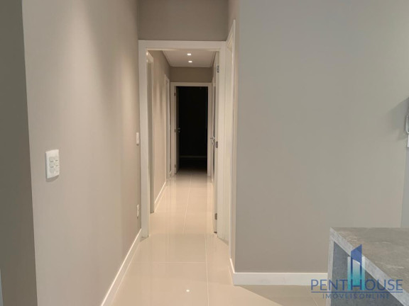 Imagem Apartamento com 4 Quartos à Venda, 128 m² em Pioneiros - Balneário Camboriú Imagem Apartamento com 4 Quartos à Venda, 128 m² em Pioneiros - Balneário Camboriú