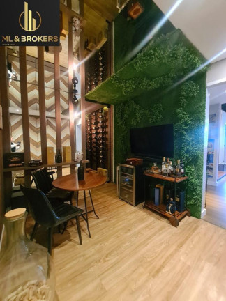 Imagem Casa com 4 Quartos à Venda, 345 m² em Santa Felicidade - Curitiba Imagem Casa com 4 Quartos à Venda, 345 m² em Santa Felicidade - Curitiba
